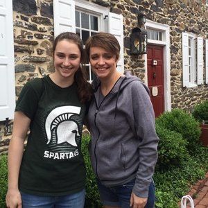 Meet your Posher, Marie